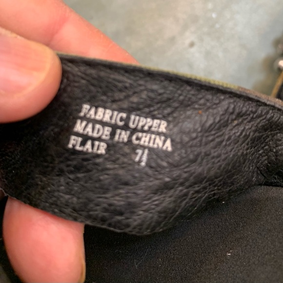 Yellow Box Black Fabric Sandals - Picture 3 of 4